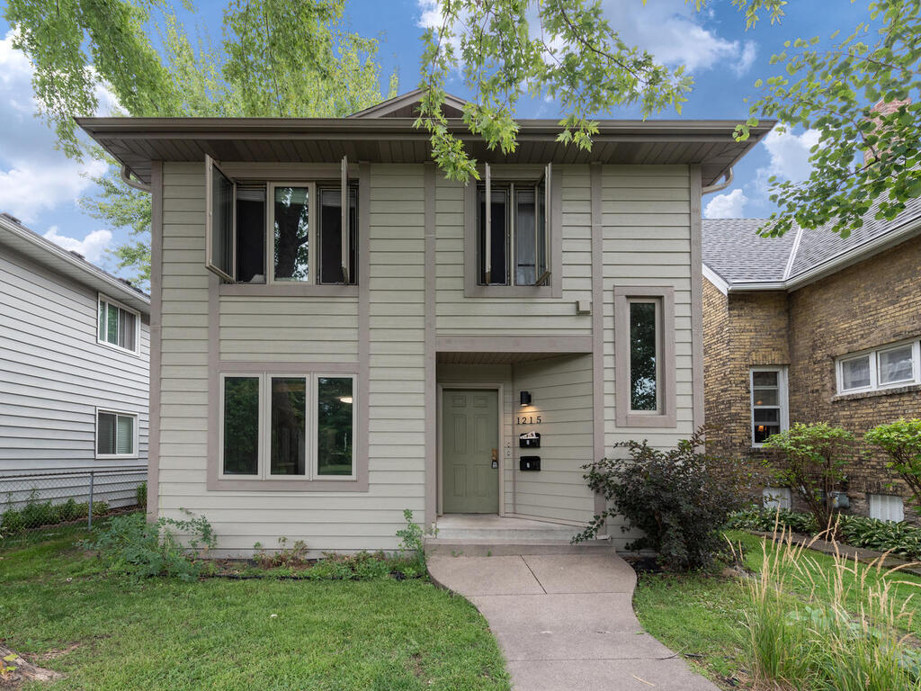 1215 4th St Ne Unit 1 Lower - 1215 4th St NE