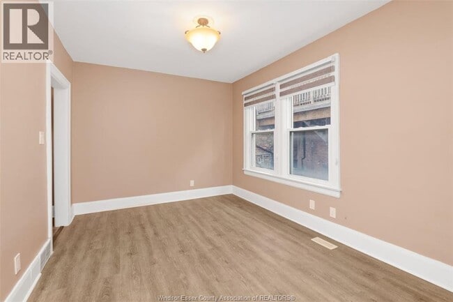 Building Photo - 1292 Chilver Rd