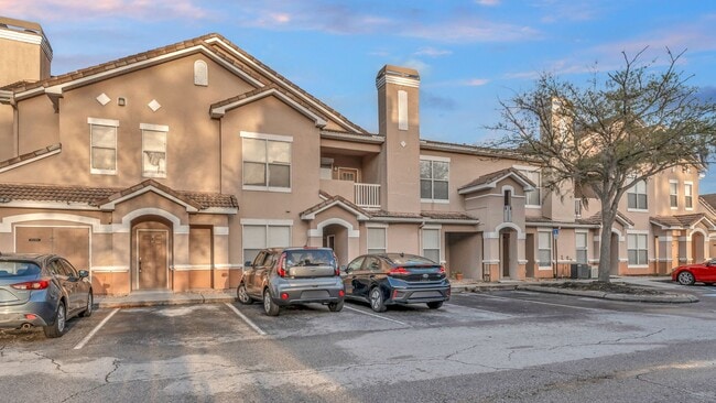 Photo - Second Story 1 bedroom 1 bath New Tampa co... Apartment