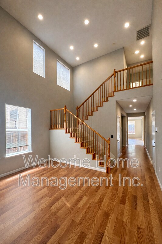 Foto del edificio - 6011 Daffodil Dr