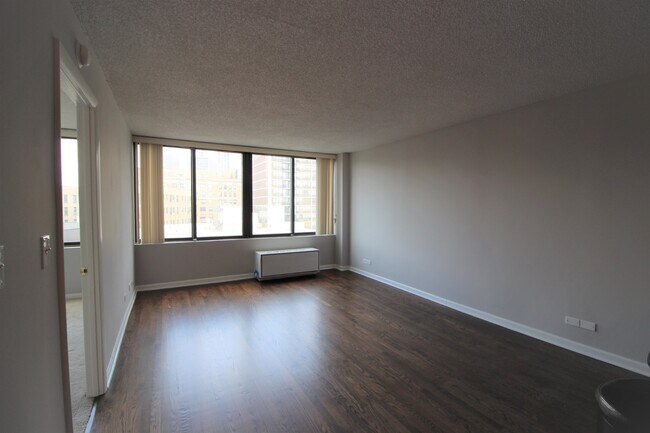 Foto del edificio - 2754 N Hampden Ct