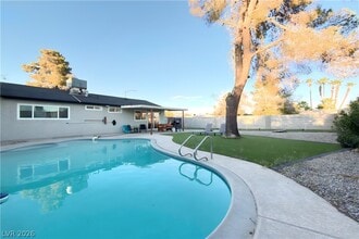 Building Photo - 4331 Cicada Way
