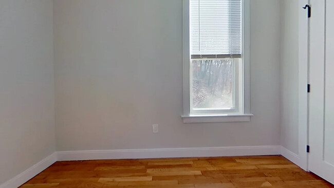 Building Photo - 57 Hemman St