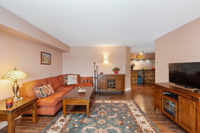 Building Photo - 1450 Sandpebble Dr