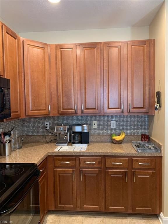 Building Photo - 904 Buckhurst Ln