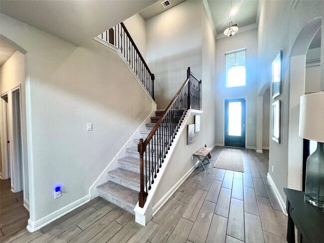Building Photo - 13201 Anchor Bay Dr