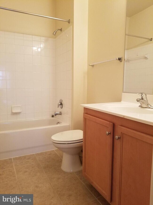 Foto del edificio - 2665 Prosperity Ave