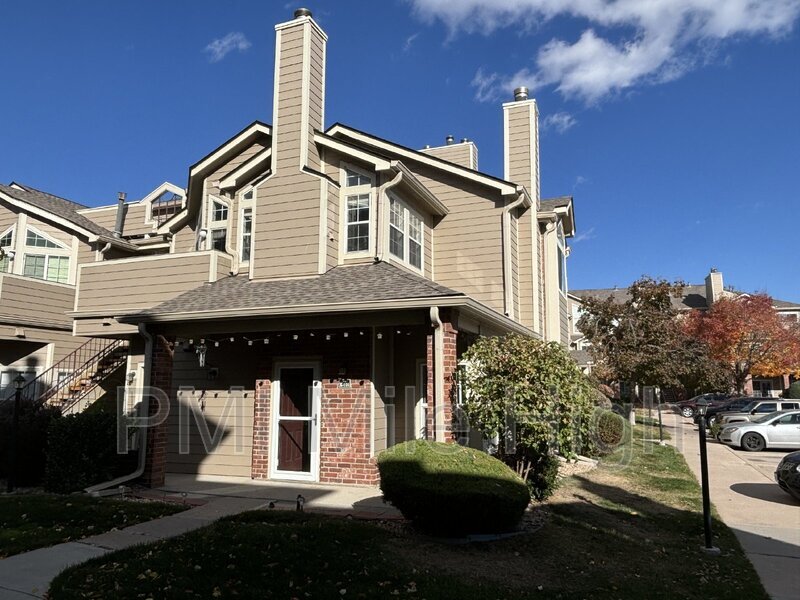 Foto principal - 4760 S Wadsworth Blvd