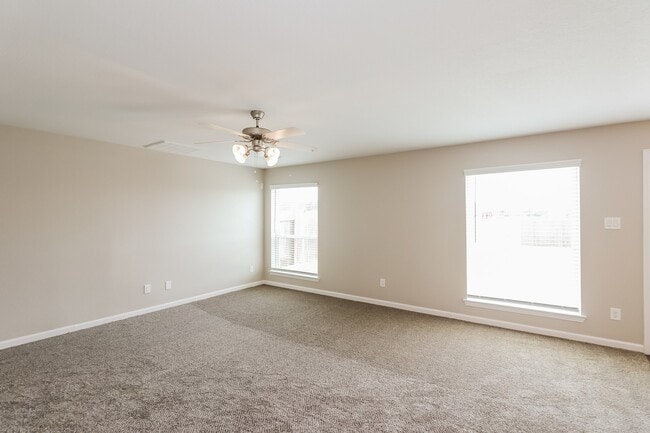 Building Photo - 2706 Old Draw Dr