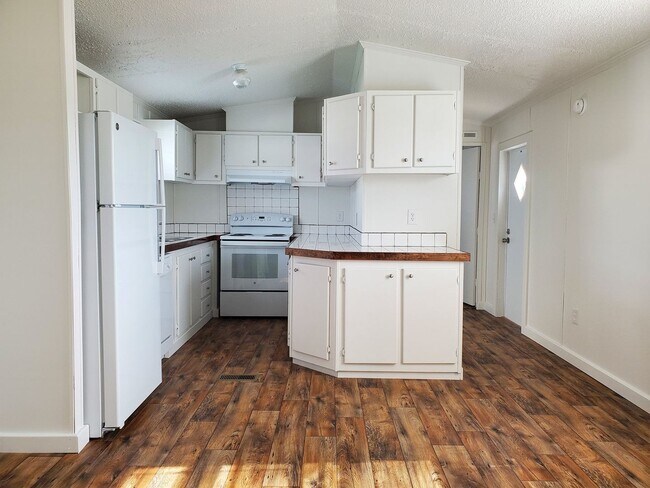 Foto del edificio - Ready to Move in