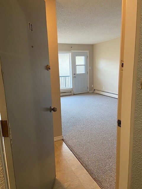 Building Photo - Four Elms- 2 Months Free Rent When Signing a One Year Lease