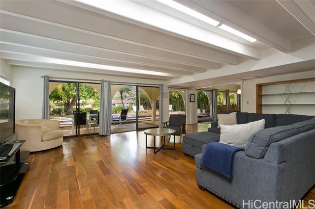 Building Photo - 6777 Hawaii Kai Dr