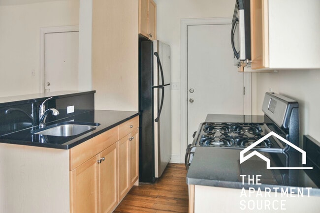 Photo - 3810 N Sheffield Ave Apartment