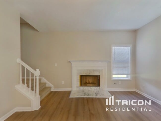 Foto del edificio - 1413 St Charles Ct