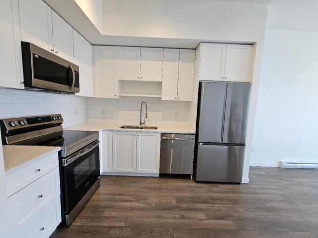 Photo du bâtiment - 15738-15785 Avenue621