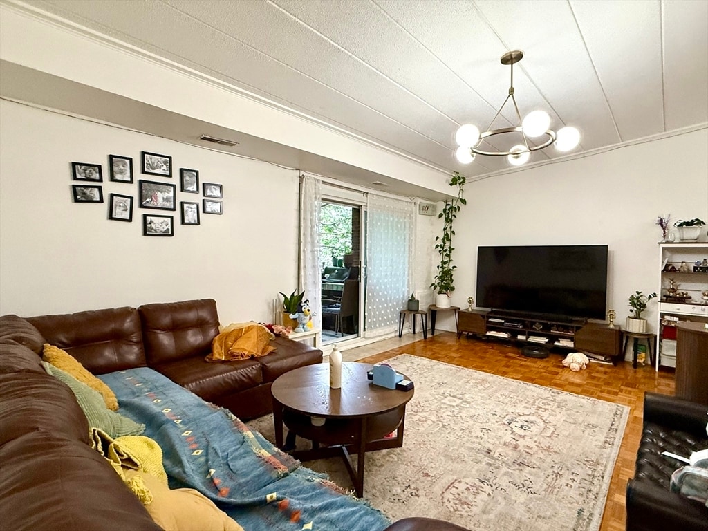 Primary Photo - 300 Tremont St