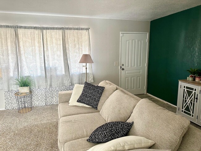 Foto del edificio - 41331 156th St E