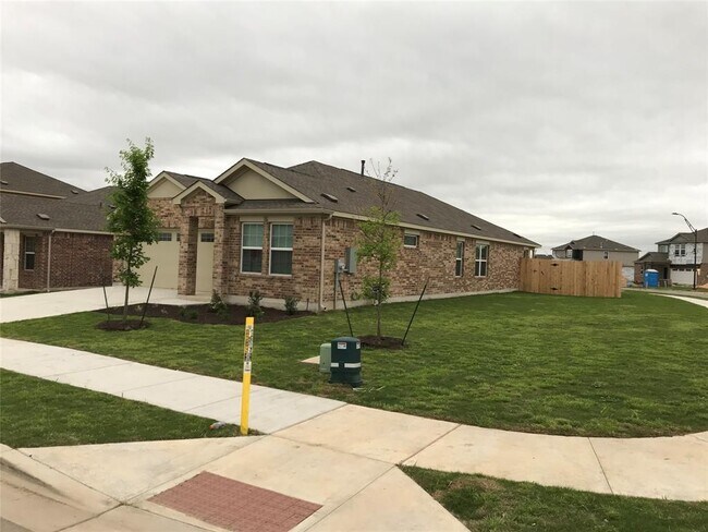 Foto del edificio - 1200 Nokota Bnd