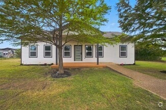 Building Photo - 9002 Breezy Rd