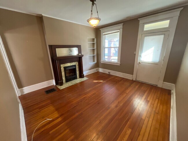 Foto del edificio - 526-528-528 E Sycamore St