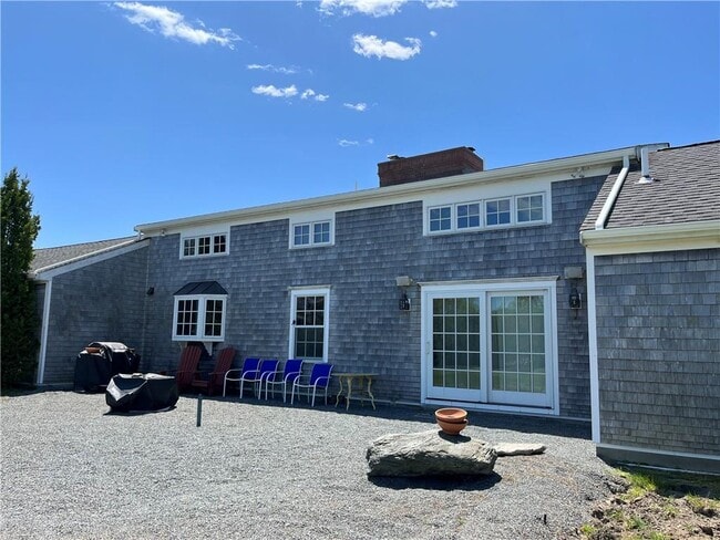 Building Photo - 6 Butts Rock Rd