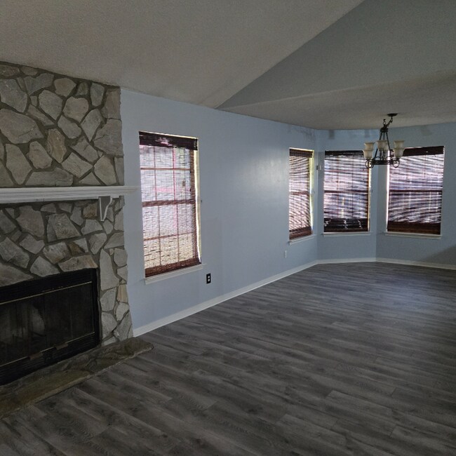 Foto del edificio - 4265 Antioch Rd