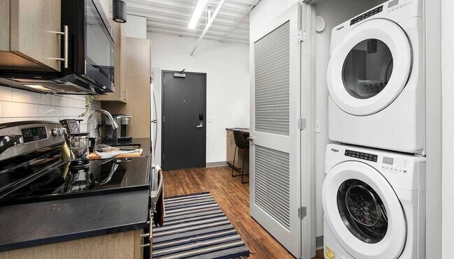 Foto del edificio - 943 W Dakin St