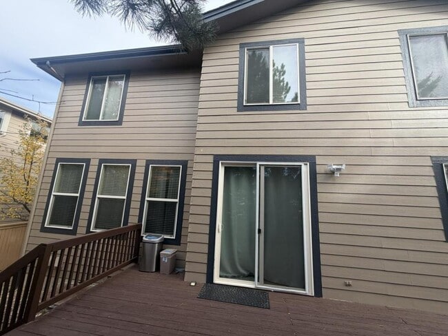 Foto del edificio - 10771 Mountshire Cir