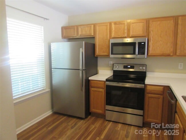 Building Photo - 17636 Caldwell Track Dr