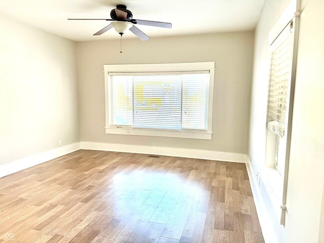 Building Photo - 717 Parkway Ave