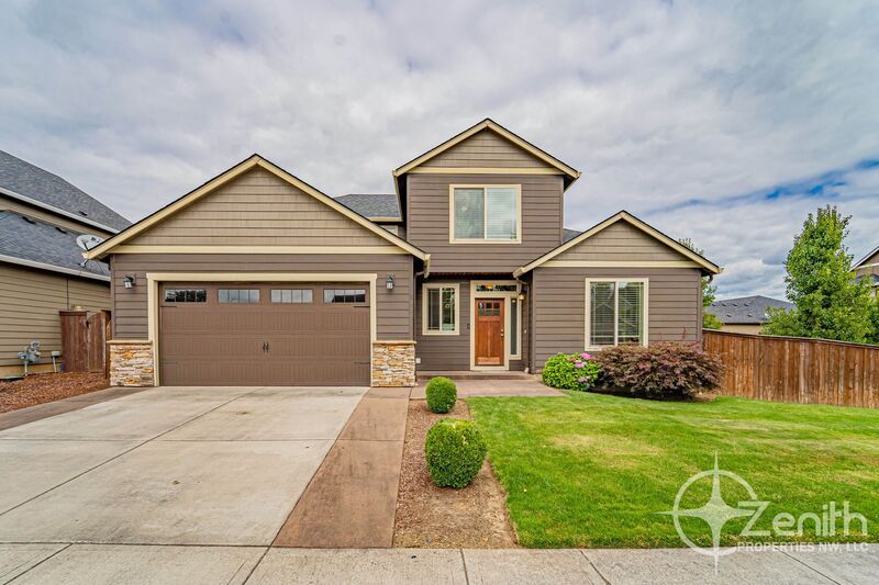 Primary Photo - 3888 N 1st Way