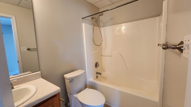 Foto del edificio - 56 Trillium Trail NE