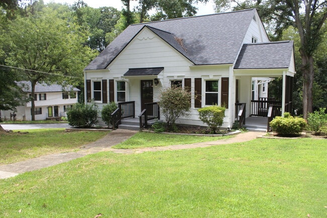 Foto del edificio - 2637 Semmes St