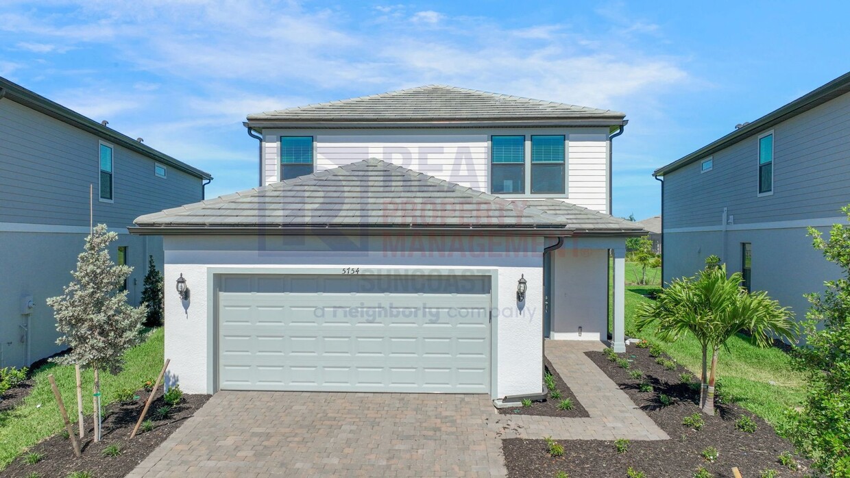 Primary Photo - Beautiful brand new 4 bedroom 3 bathroom h...