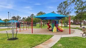 Foto del edificio - 17915 Quiet Loch Ln