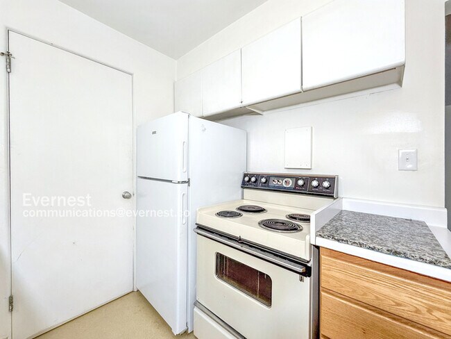 Foto del edificio - 4709 40th Ave NE