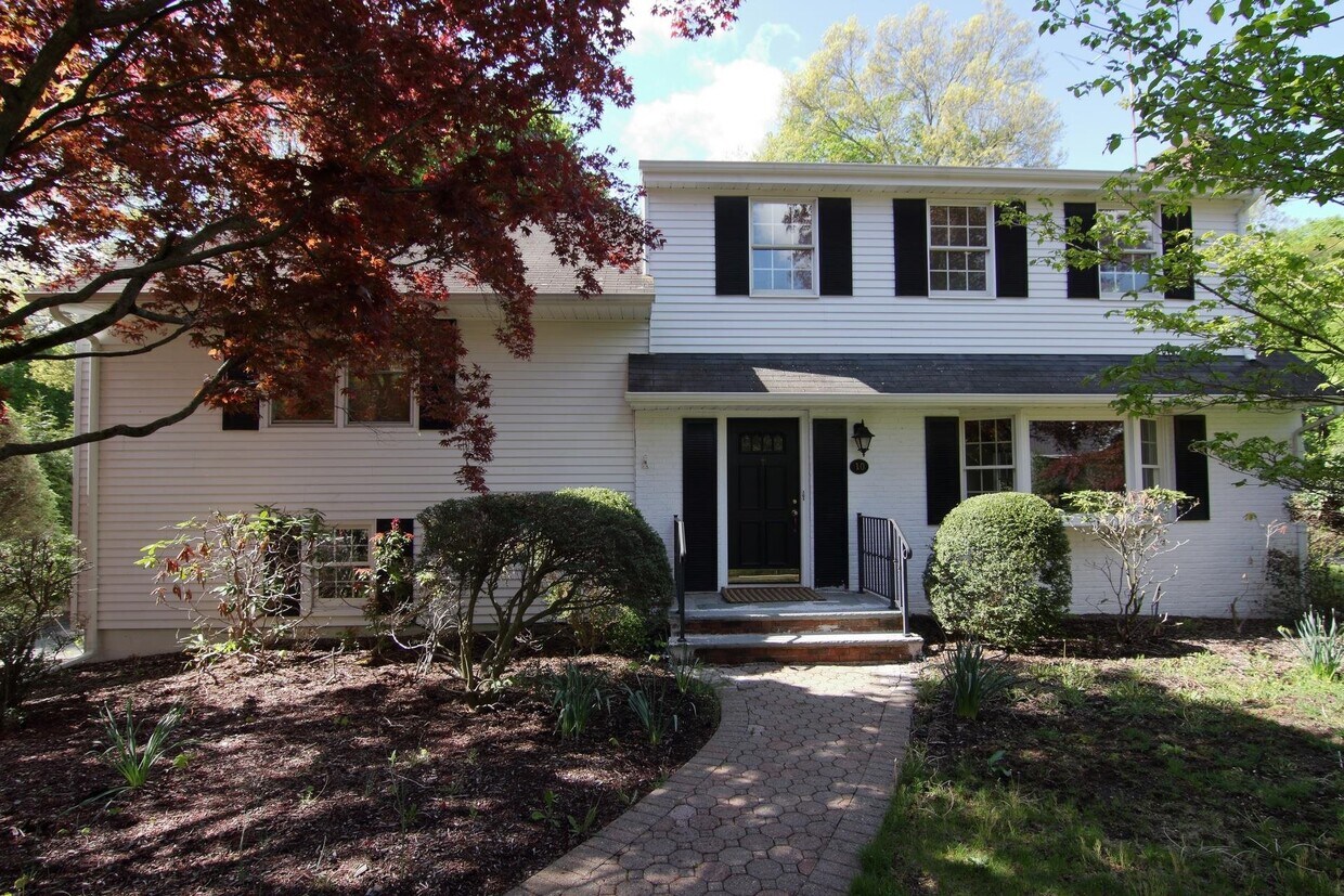 Foto principal - 10 Dater Ln