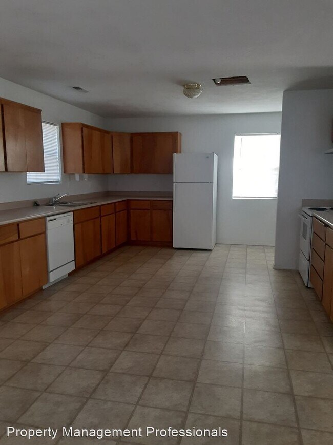 Building Photo - 3 br, 2 bath House - 519 South Columbus