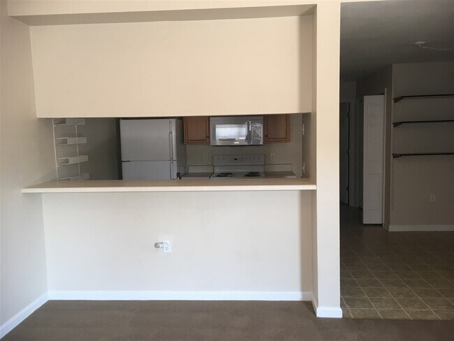Foto del edificio - 2738 Tharpe St