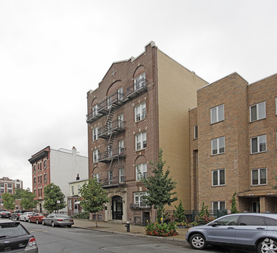 30-78 38th St, Long Island City, NY 11103 - Apartments in Long Island ...