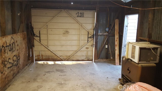 Building Photo - 505 6th St