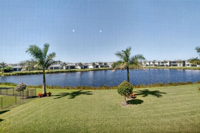 Foto del edificio - 8215 Crystal Downs Ave