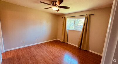 Building Photo - 5010 Juniper Dr
