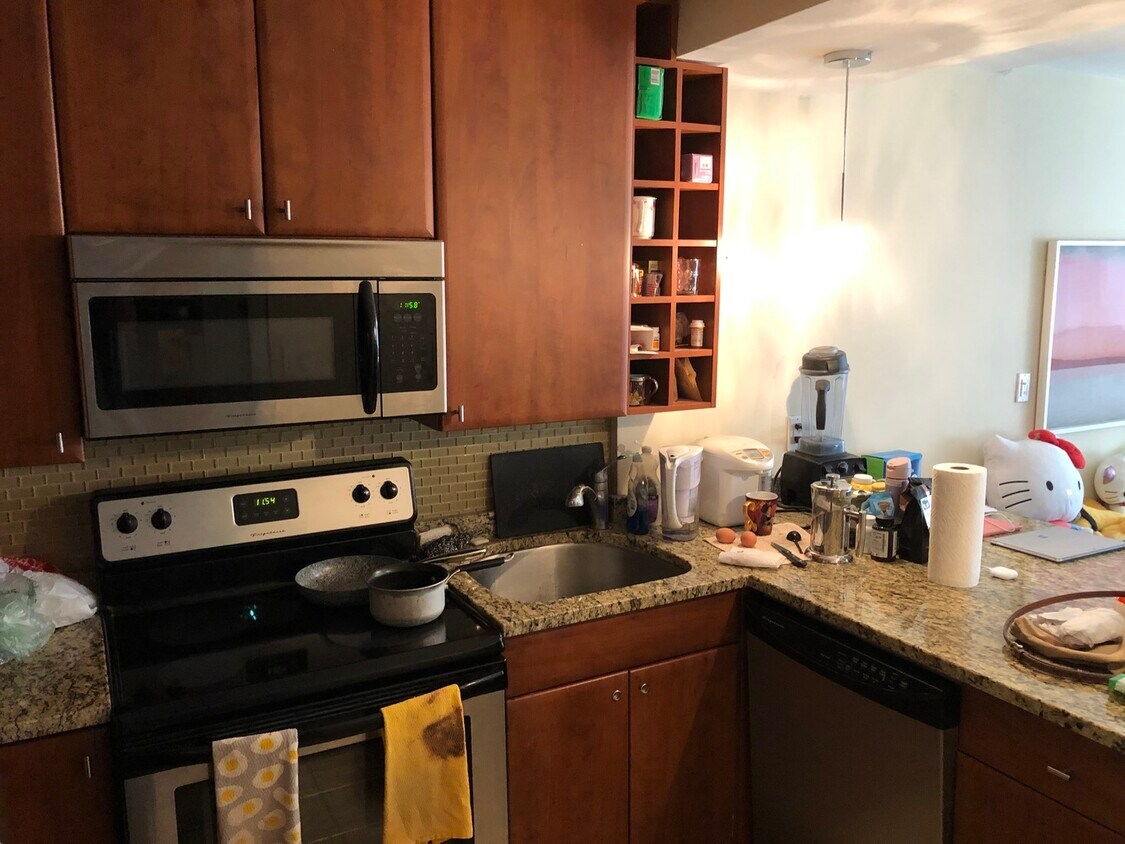 Foto principal - 233 E Erie St