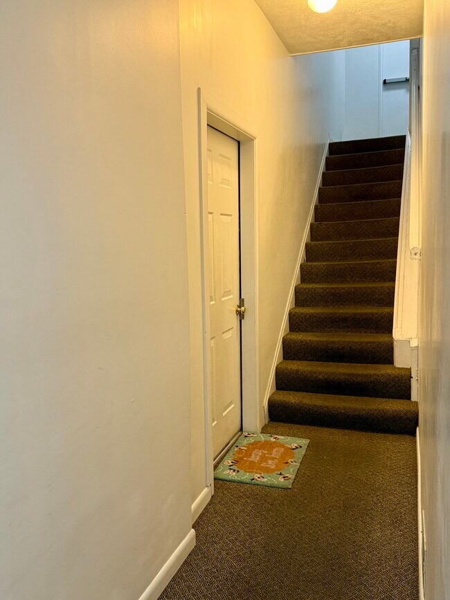Foto del edificio - 5430 Baywood St