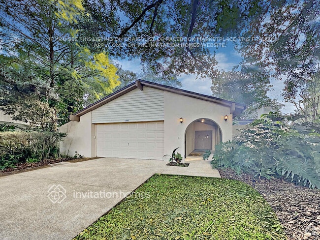 Building Photo - 15801 Knollview Dr