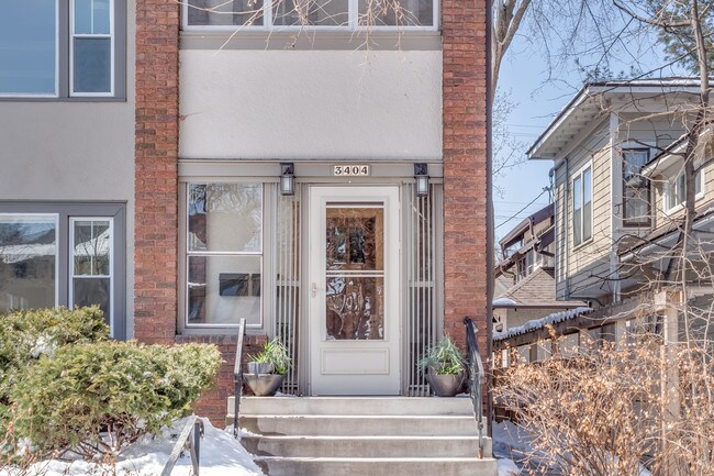 Building Photo - 3404 Holmes Ave