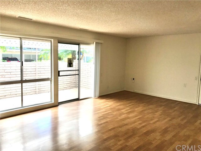 Foto del edificio - 5349 Algarrobo