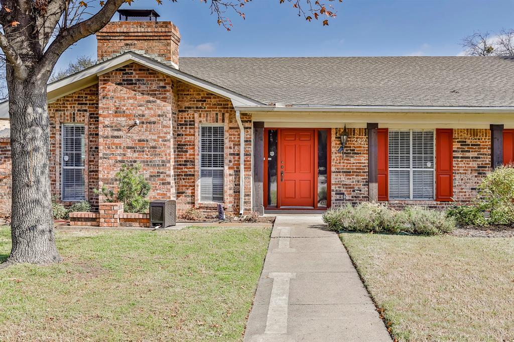 Primary Photo - 2923 Country Pl Ct