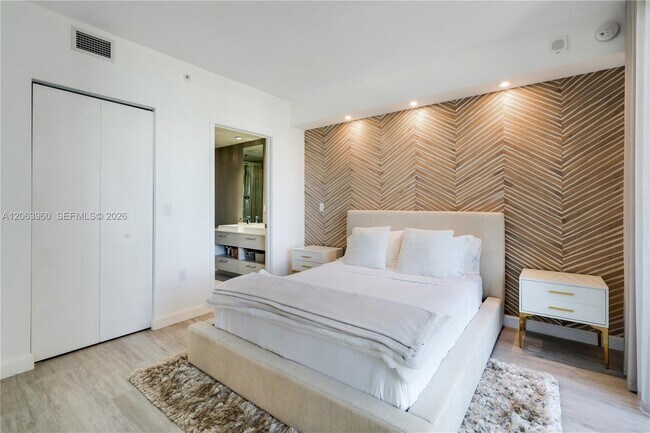 Foto del edificio - 55 SW 9th St